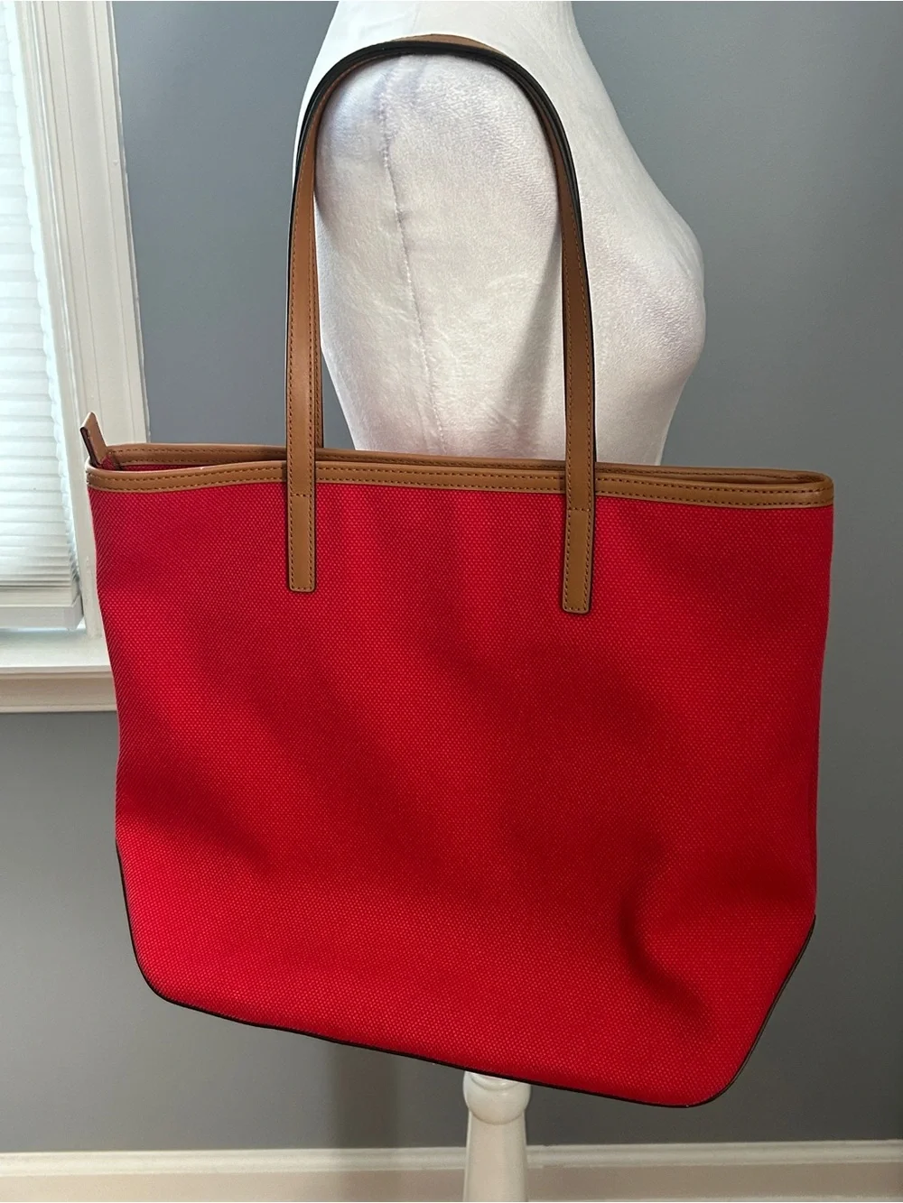 Michael Kors Kempton Red Canvas Large Tote Bag Tan Leather Trim Zip 38S7XKPT7C